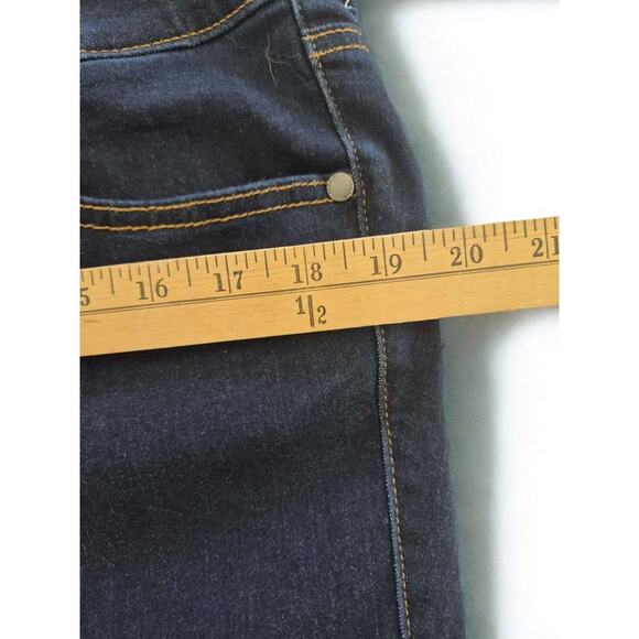 TORRID Skinny High Rise Jeggins Jean Dark Wash Button Front Stretch Sz 16 Short - Picture 10 of 11
